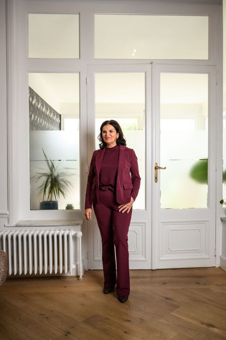 BELLE CHANTAL BORDEAUX